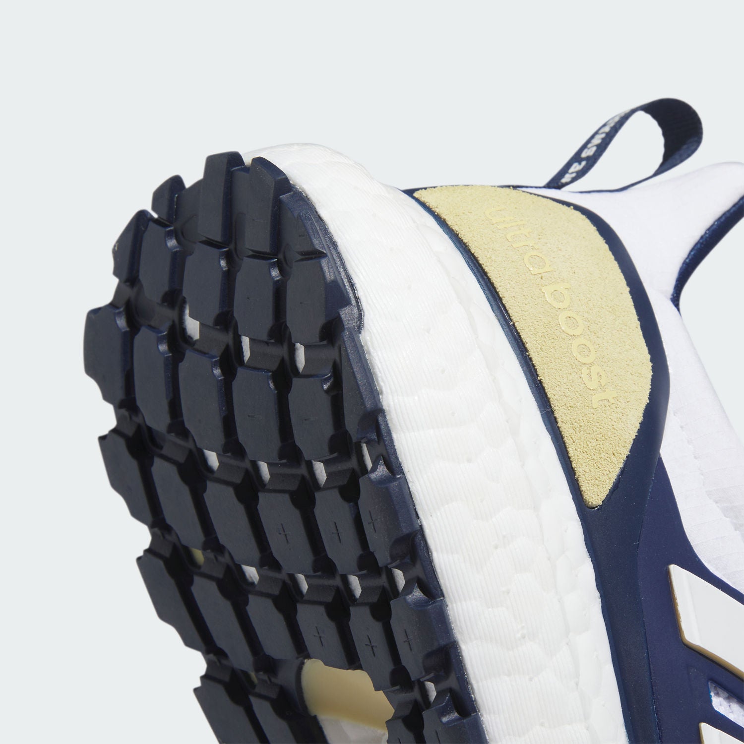 Adidas ultra boost size 8 jacket Clearance